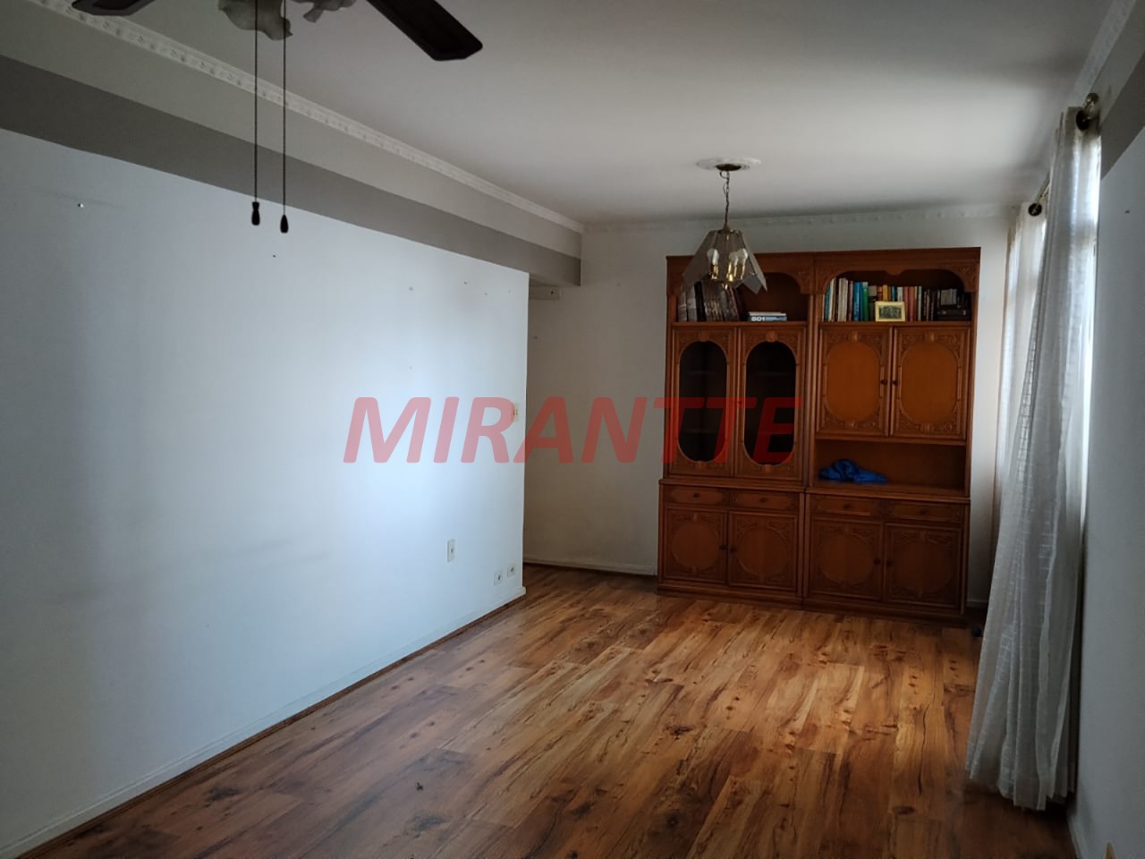 Apartamento de 77m² com 2 quartos em Santana