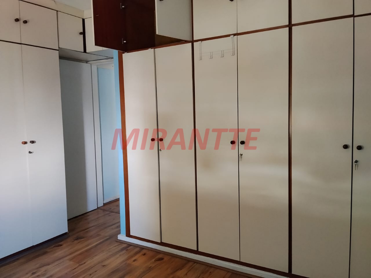 Apartamento de 77m² com 2 quartos em Santana