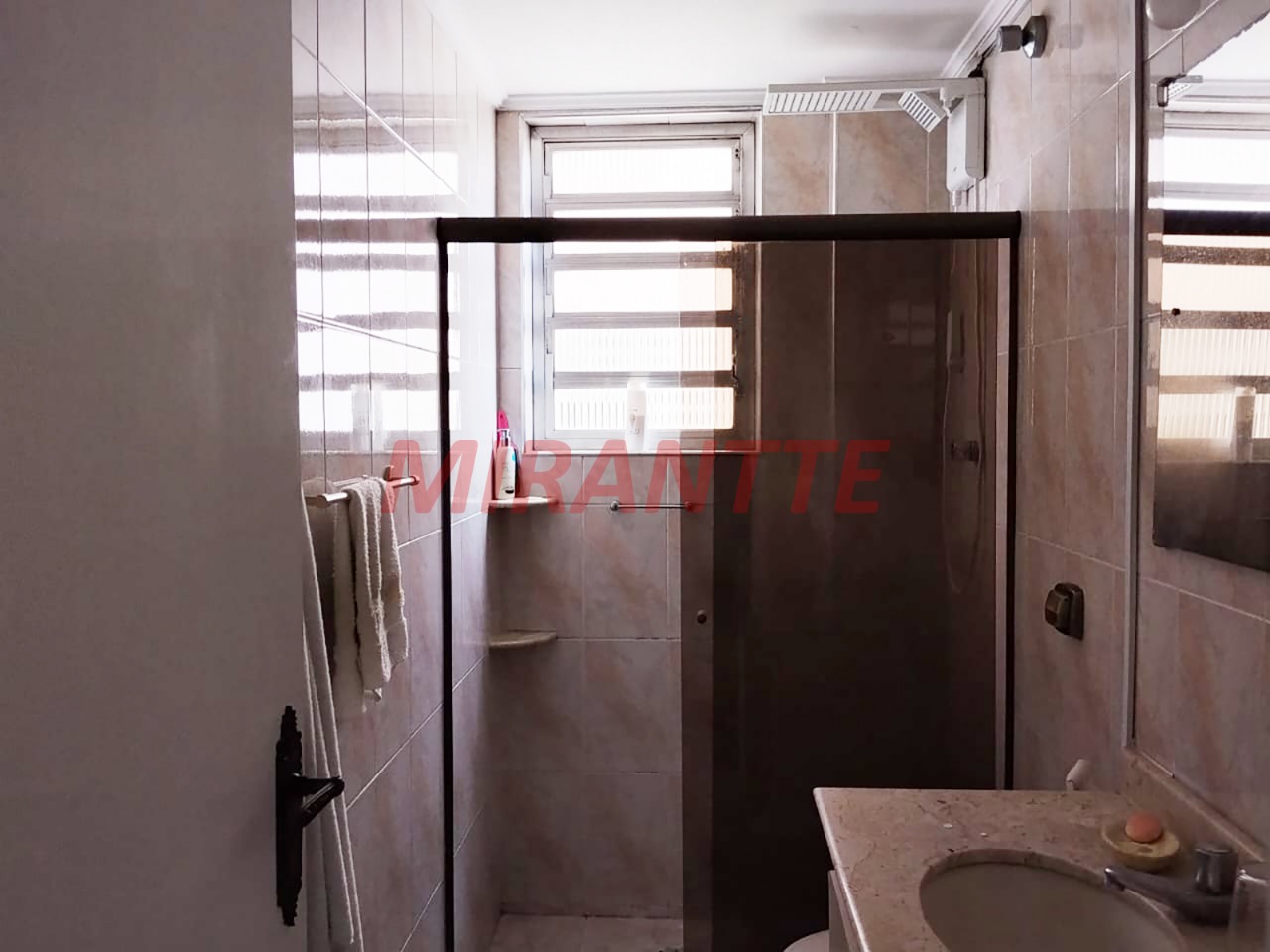 Apartamento de 77m² com 2 quartos em Santana