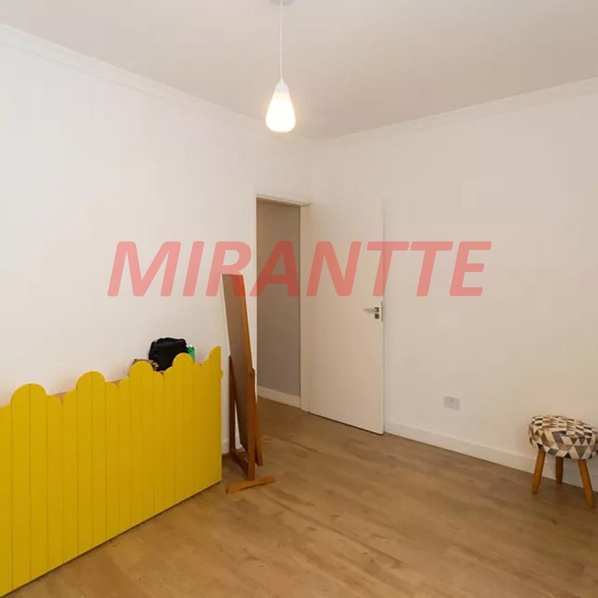 Sobrado de 135m² com 3 quartos em Parada Inglesa