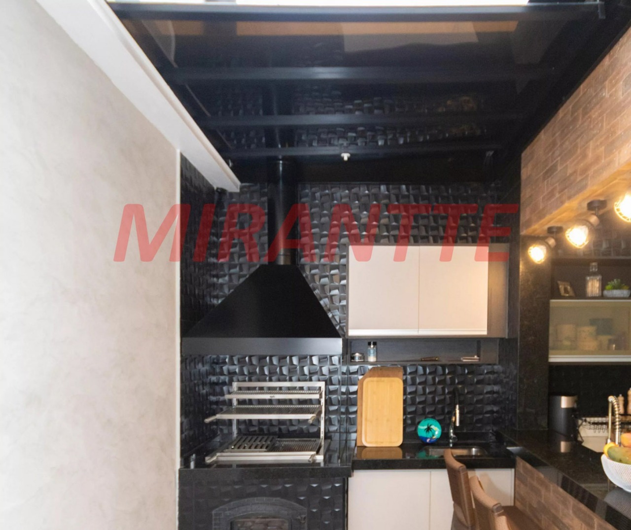 Sobrado de 135m² com 3 quartos em Parada Inglesa