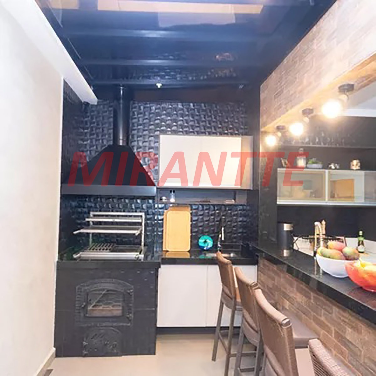 Sobrado de 135m² com 3 quartos em Parada Inglesa