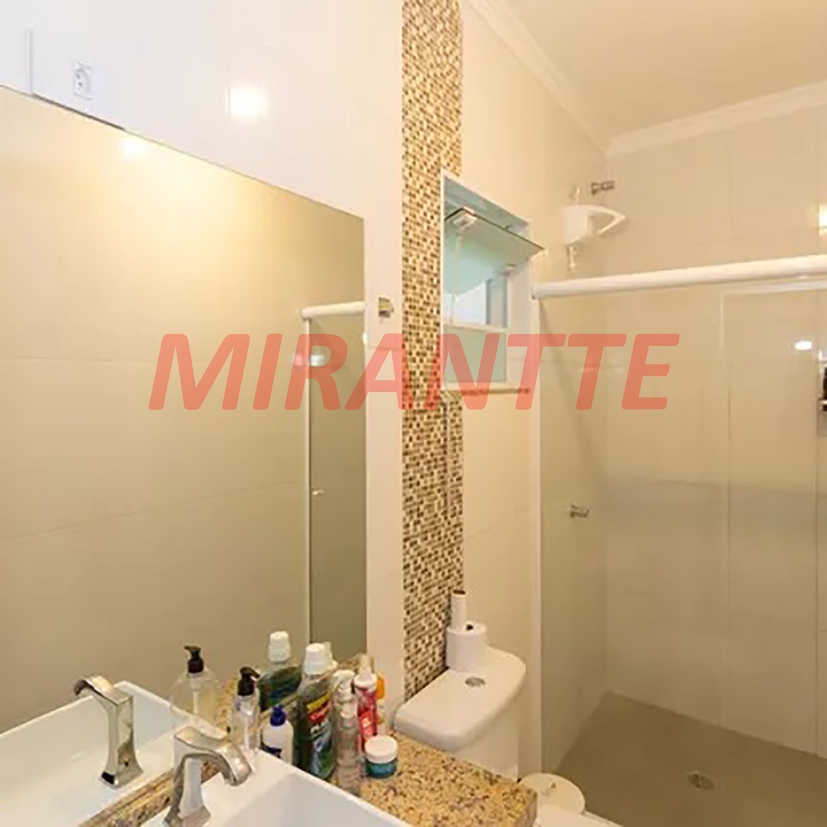 Sobrado de 135m² com 3 quartos em Parada Inglesa