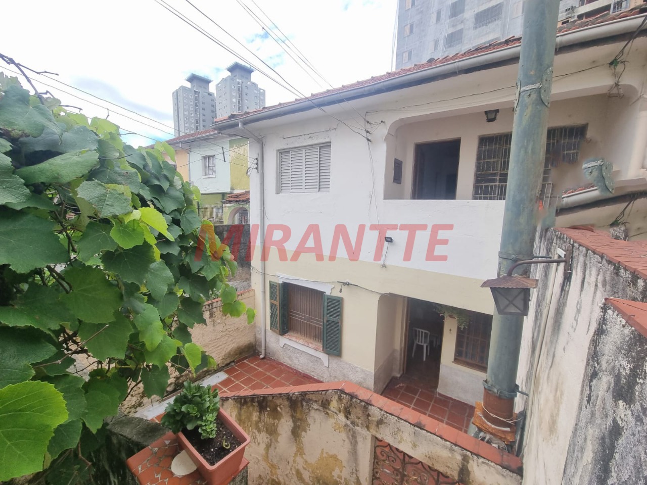 Terreno de 0m² em Água Fria