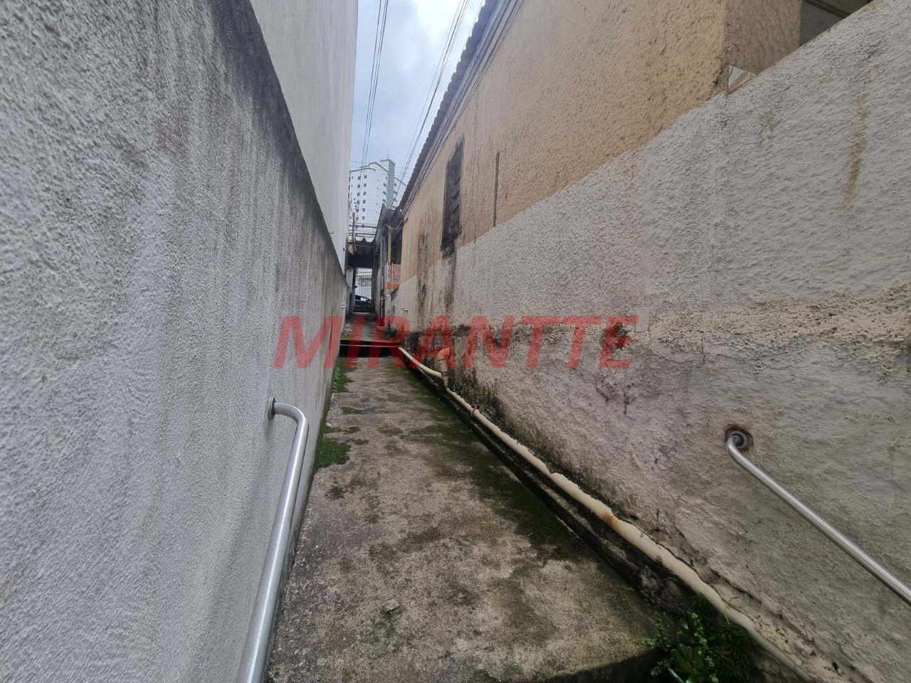 Terreno de 0m² em Água Fria
