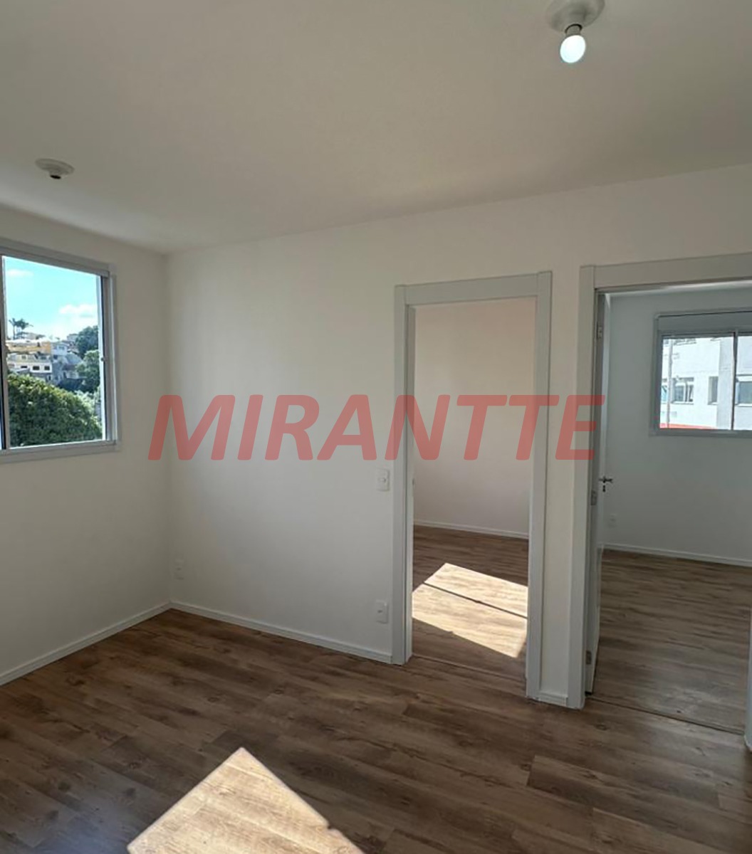 Apartamento de 39m² com 2 quartos em Vila Celeste