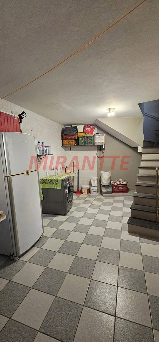 Sobrado de 200m² com 3 quartos em Jaçana