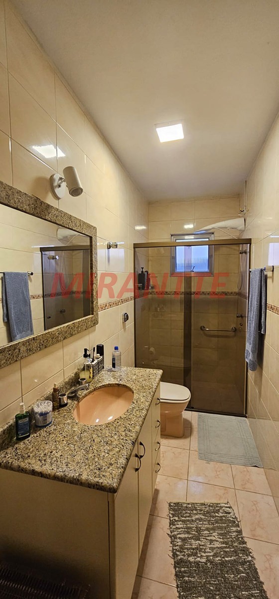 Sobrado de 200m² com 3 quartos em Jaçana