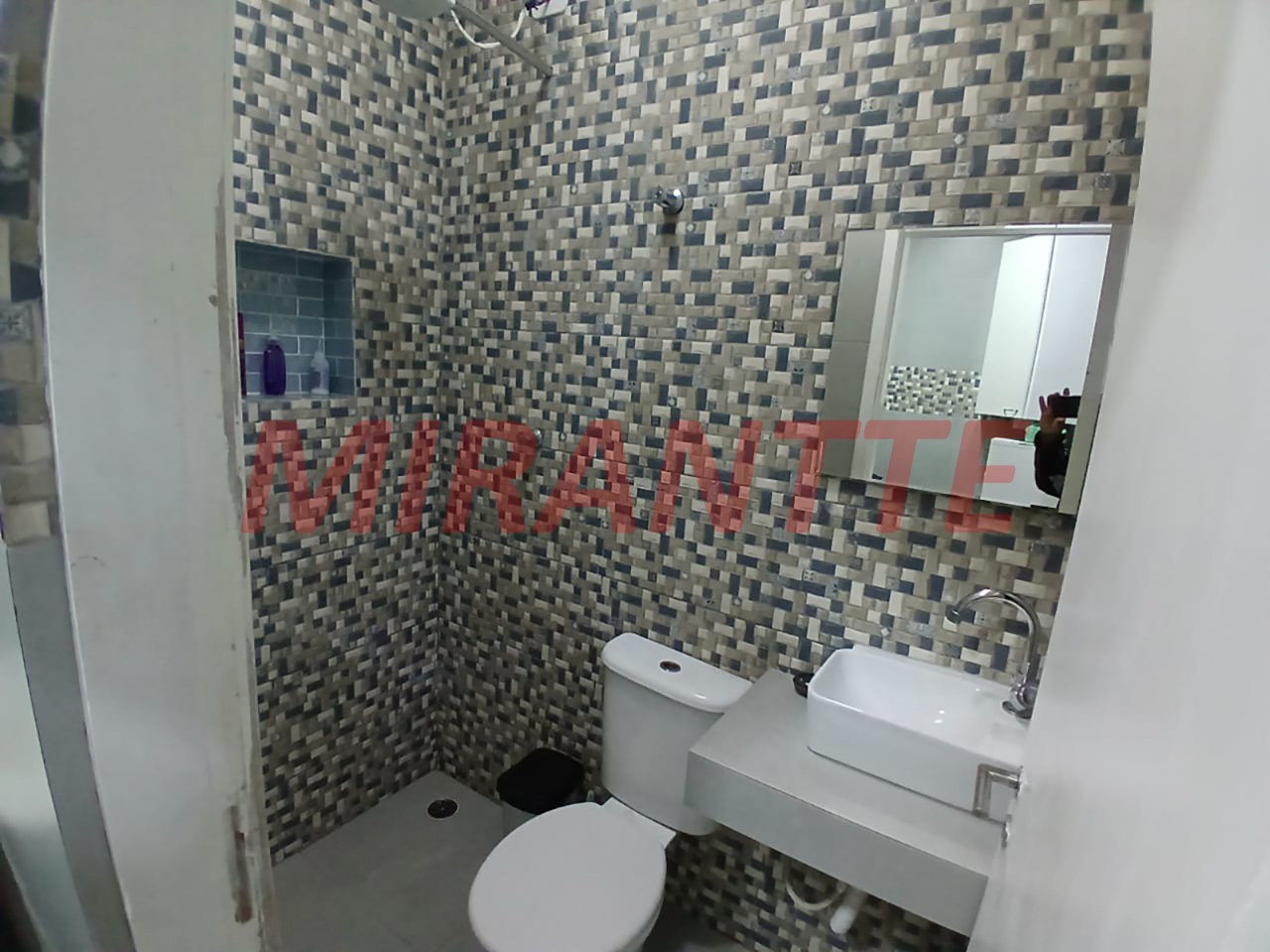 Sobrado de 302m² com 3 quartos em Jardim Palmira