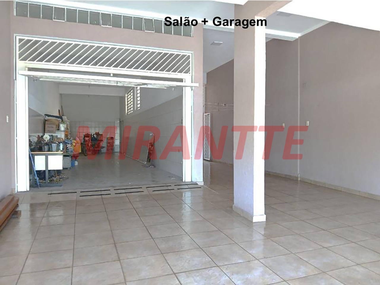 Sobrado de 302m² com 3 quartos em Jardim Palmira