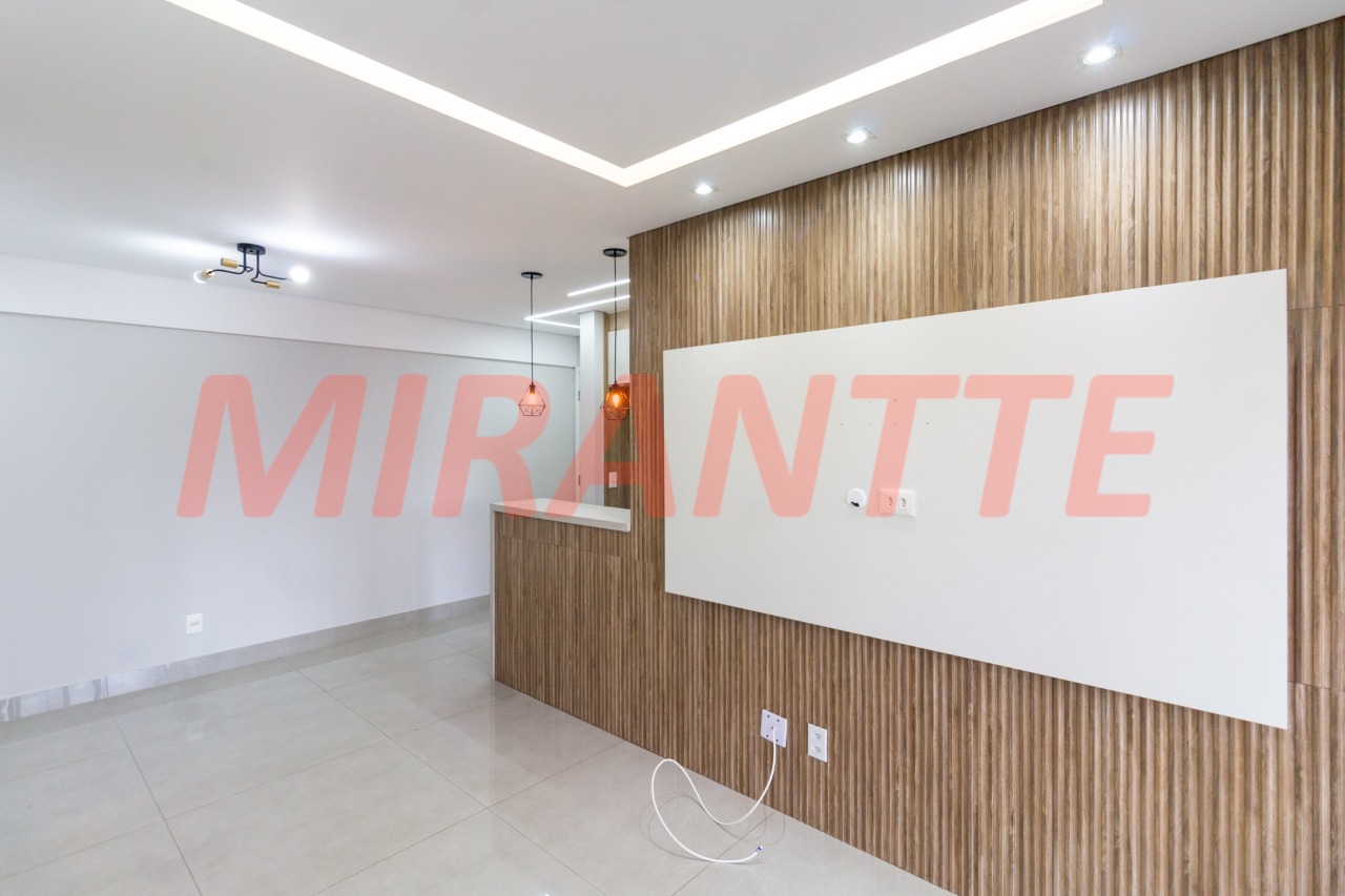 Apartamento de 69m² com 2 quartos em Santa Terezinha
