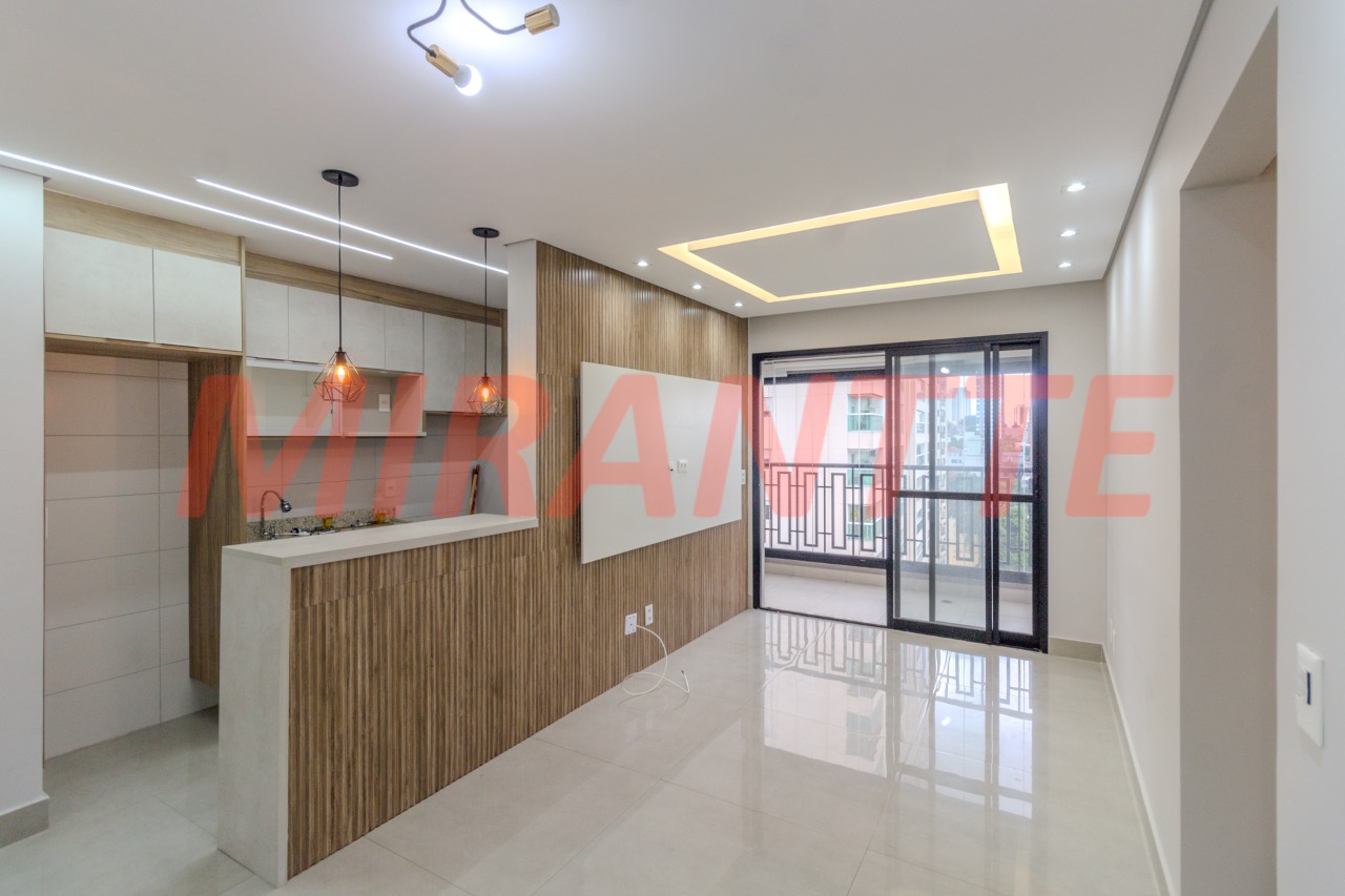 Apartamento de 69m² com 2 quartos em Santa Terezinha