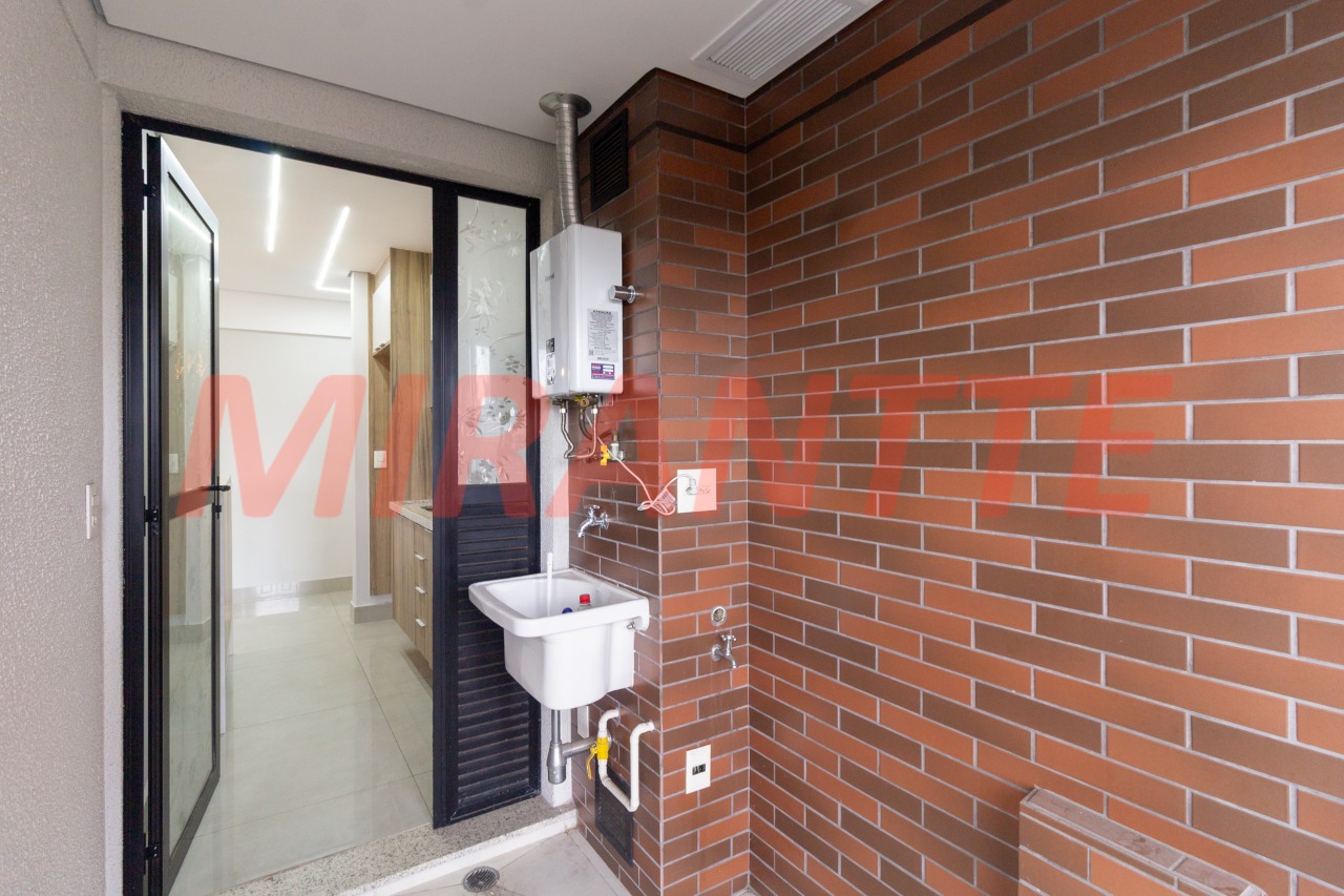 Apartamento de 69m² com 2 quartos em Santa Terezinha