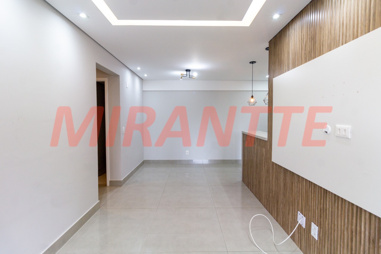 Apartamento de 69m² com 2 quartos em Santa Terezinha