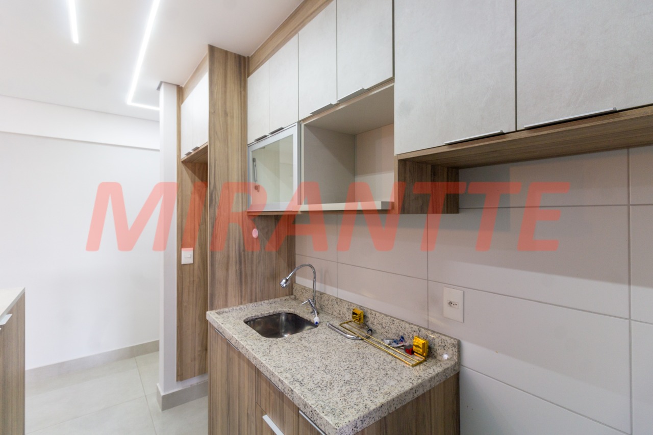 Apartamento de 69m² com 2 quartos em Santa Terezinha