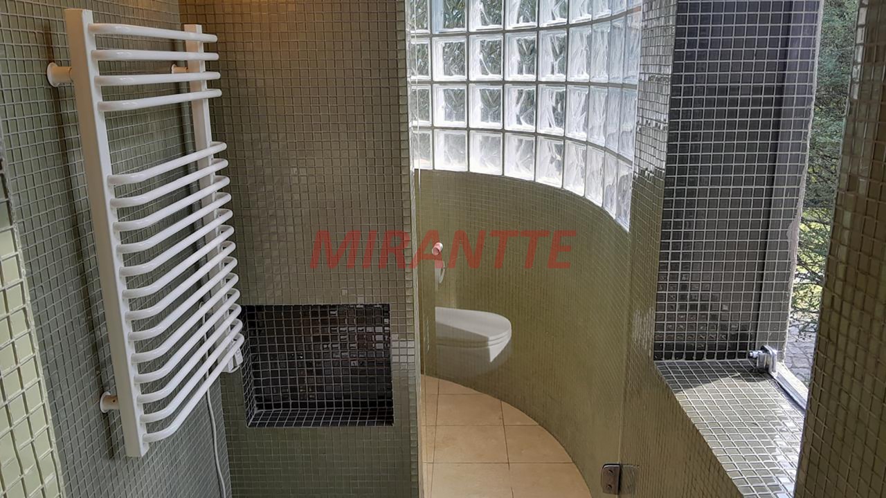 Sobrado de 294m² com 2 quartos em Roseira