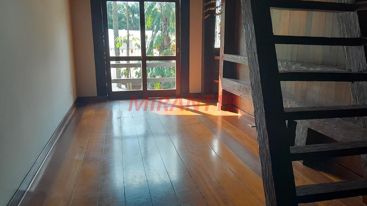 Sobrado de 294m² com 2 quartos em Roseira