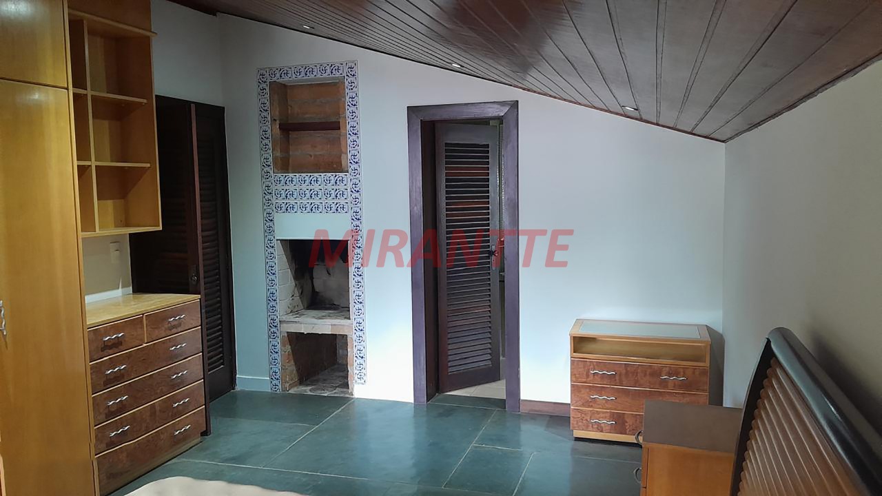 Sobrado de 294m² com 2 quartos em Roseira
