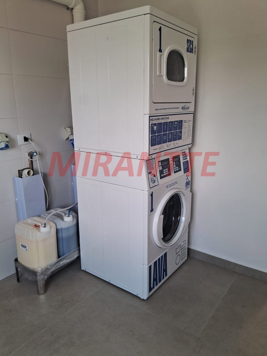 Apartamento de 50m² com 2 quartos em Água Fria