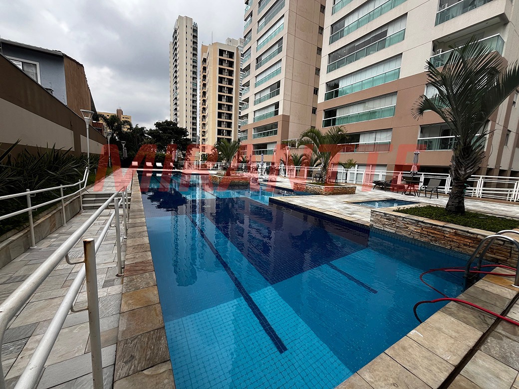 Apartamento de 139m² com 3 quartos em Santa Teresinha