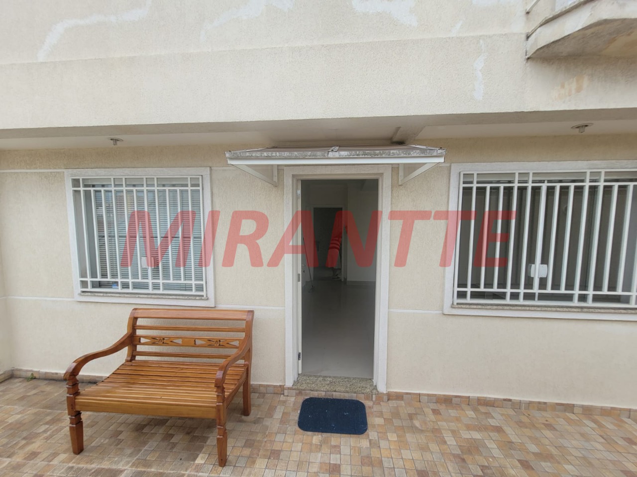 Cond. fechado de 85m² com 3 quartos em Parque Peruche