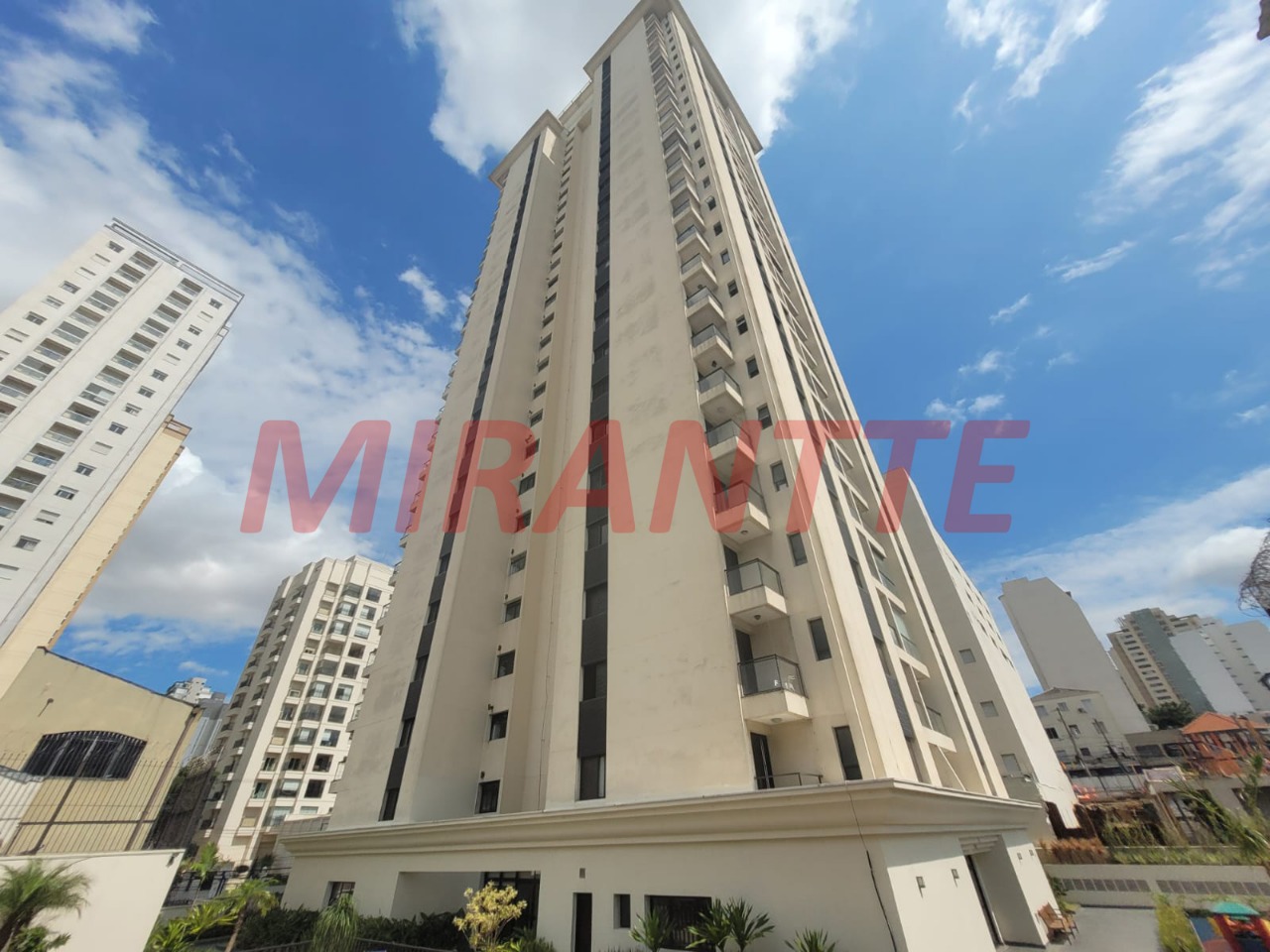 Apartamento de 90m² com 2 quartos em Santana