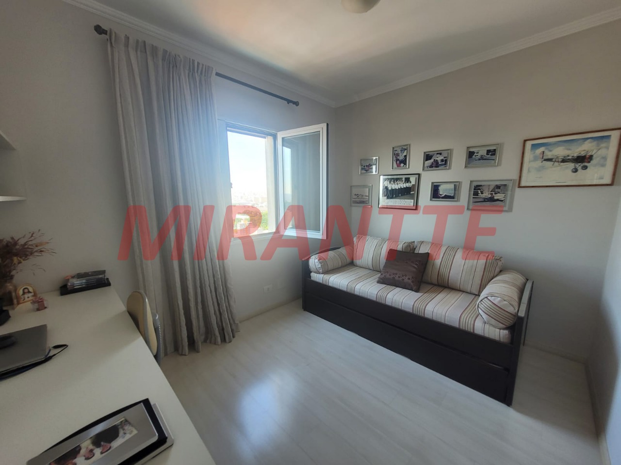 Apartamento de 90m² com 2 quartos em Santana