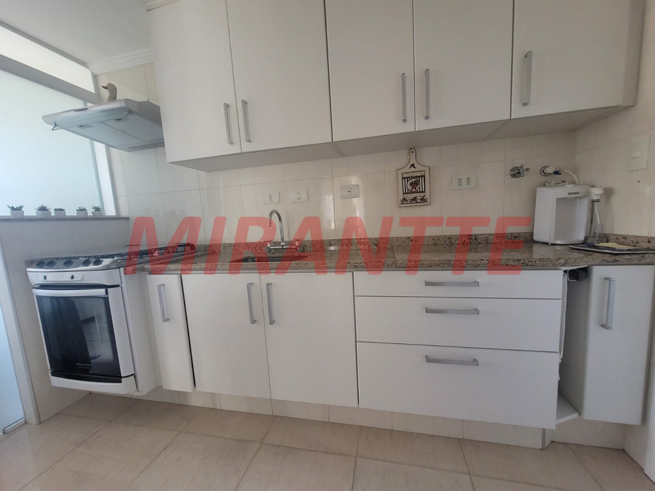 Apartamento de 90m² com 2 quartos em Santana
