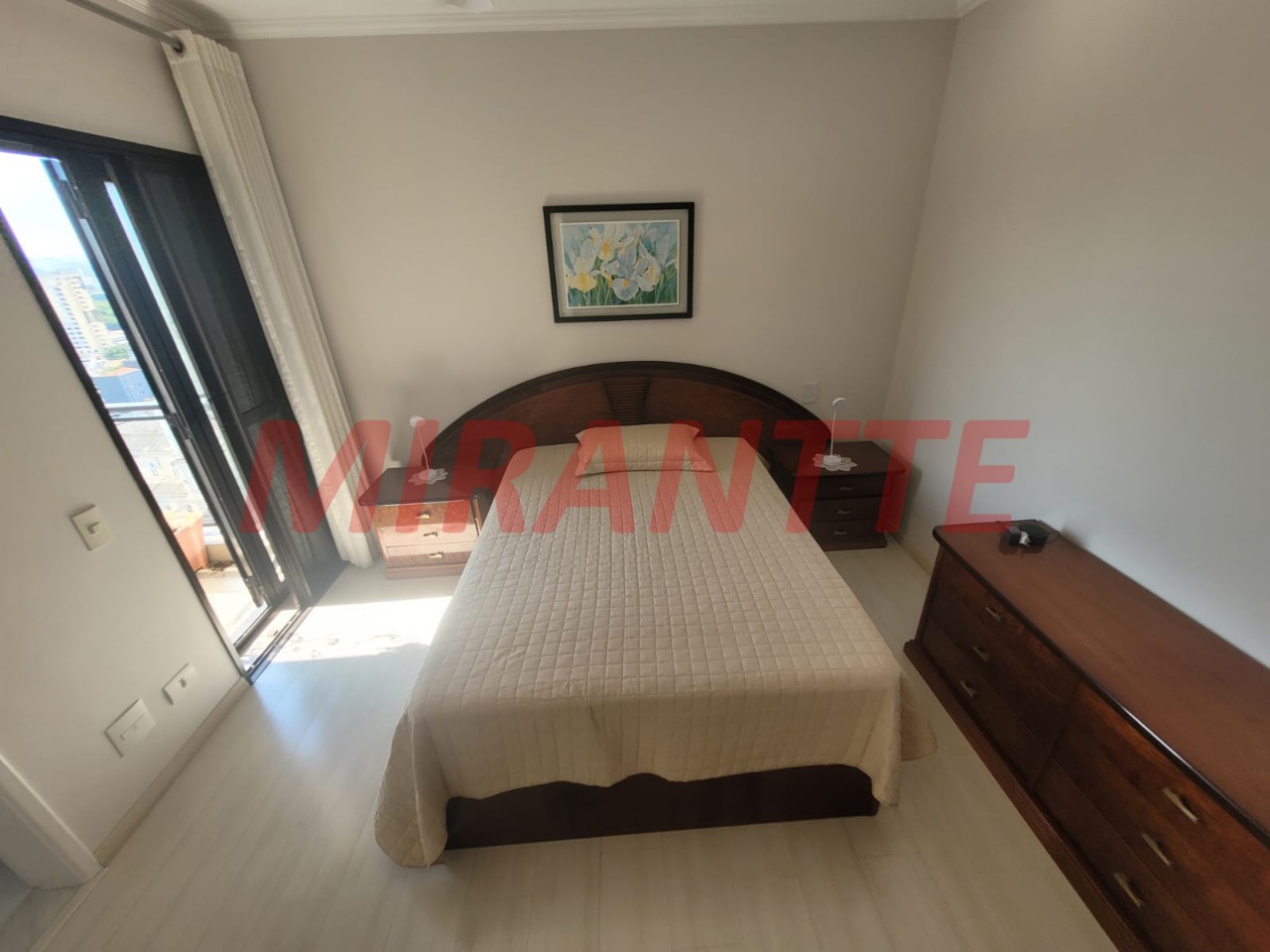 Apartamento de 90m² com 2 quartos em Santana