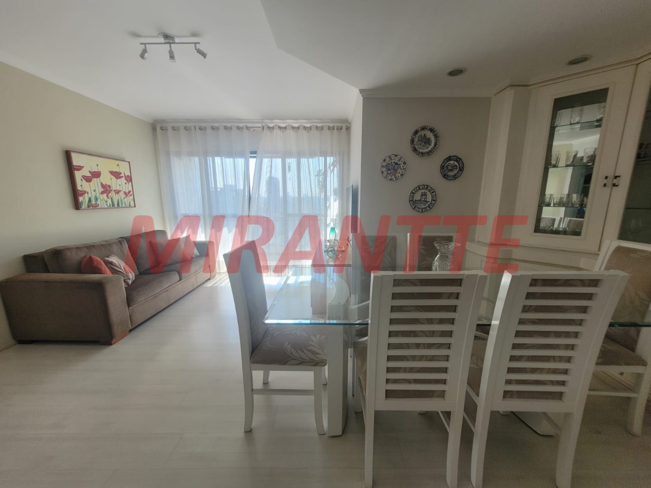 Apartamento de 90m² com 2 quartos em Santana