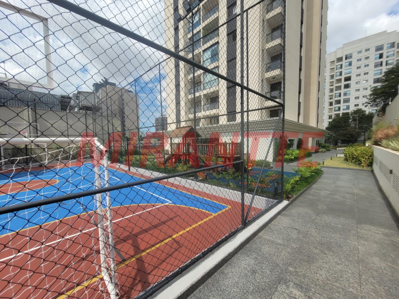 Apartamento de 90m² com 2 quartos em Santana