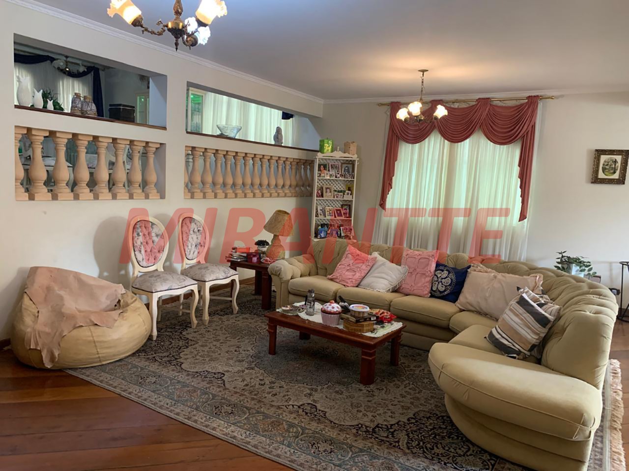 Casa terrea de 550m² com 4 quartos em Vila Mariza Mazzei