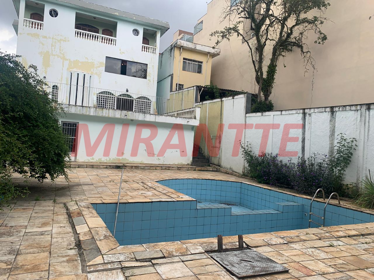 Casa terrea de 550m² com 4 quartos em Vila Mariza Mazzei