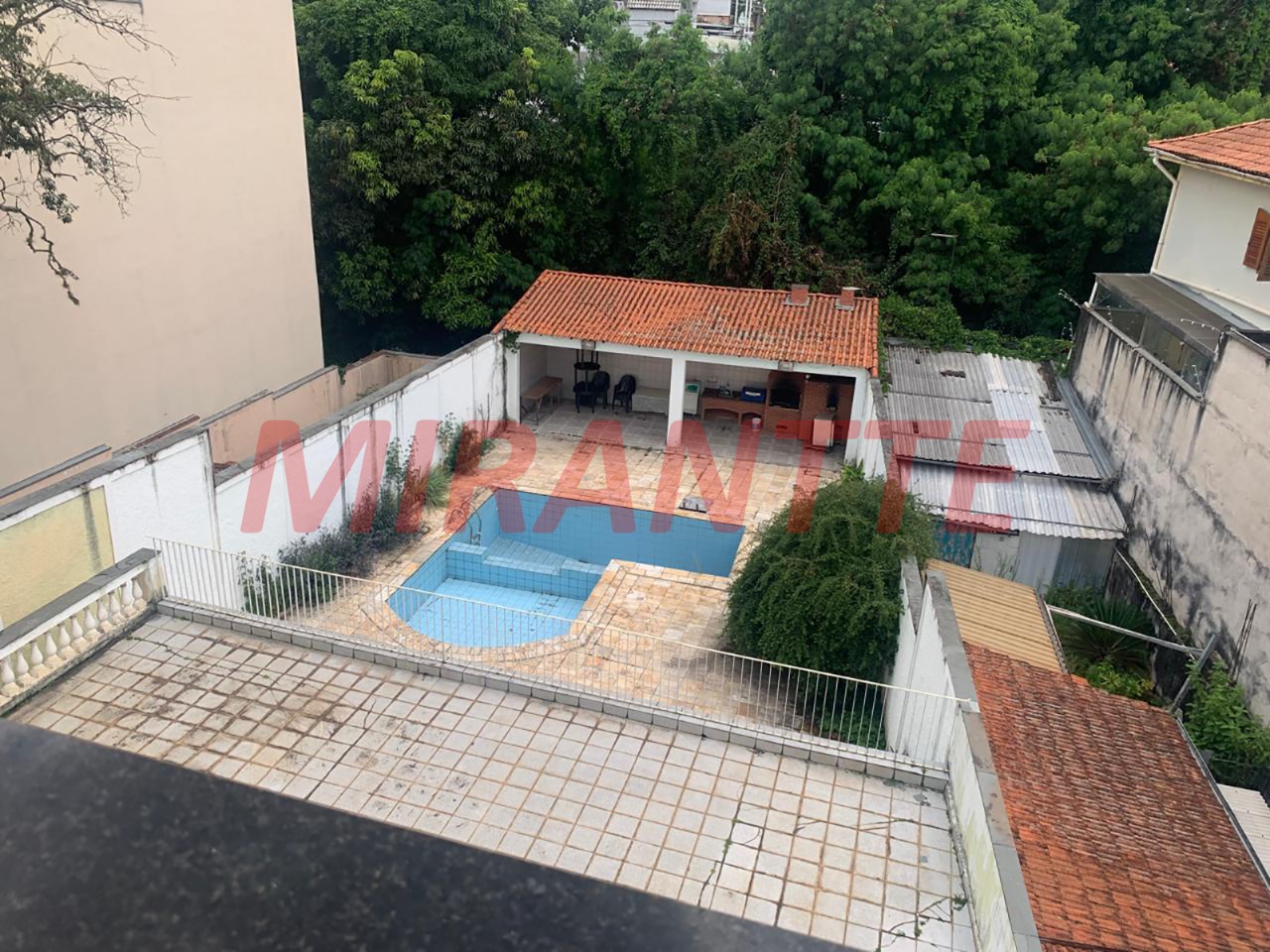 Casa terrea de 550m² com 4 quartos em Vila Mariza Mazzei