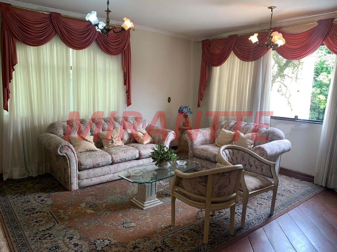 Casa terrea de 550m² com 4 quartos em Vila Mariza Mazzei