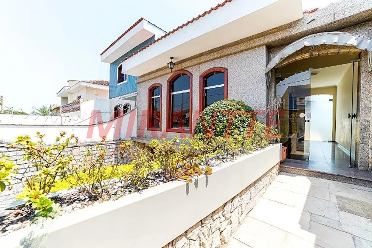 Sobrado de 270m² com 3 quartos em Vila Maria Alta