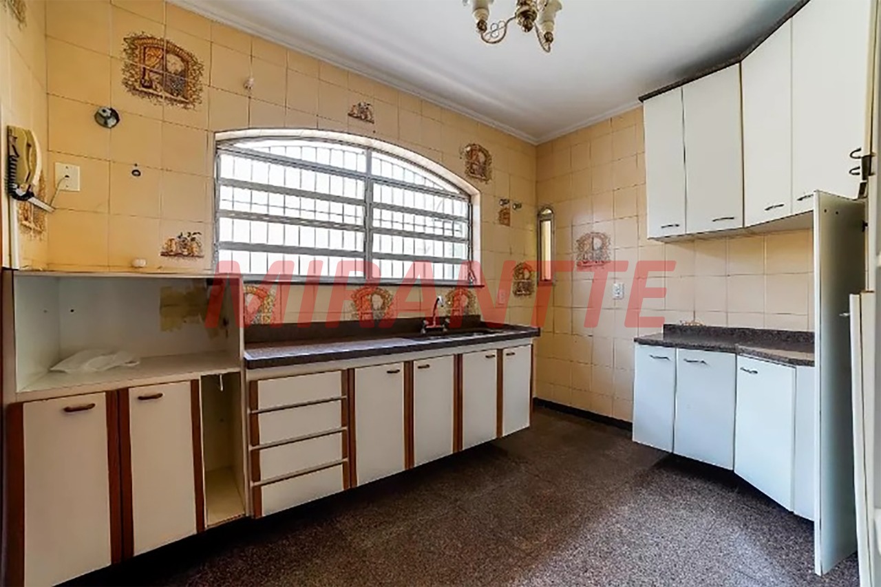 Sobrado de 270m² com 3 quartos em Vila Maria Alta