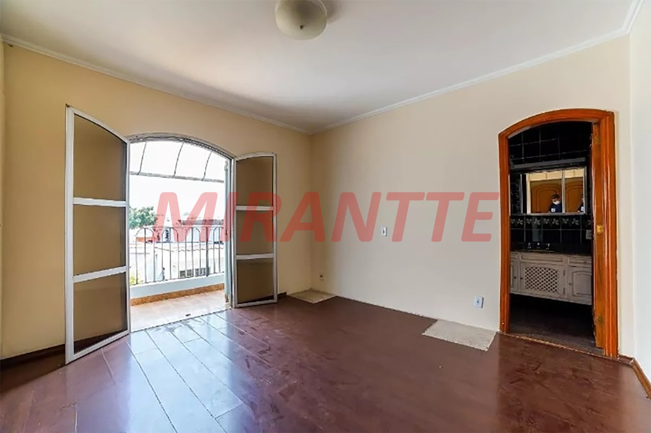 Sobrado de 270m² com 3 quartos em Vila Maria Alta