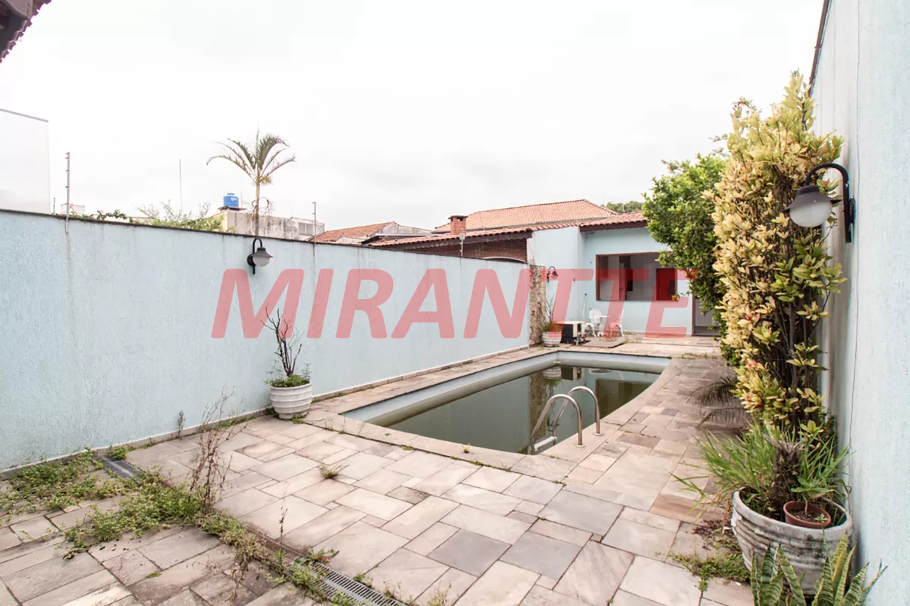 Sobrado de 239m² com 4 quartos em Vila Guilherme