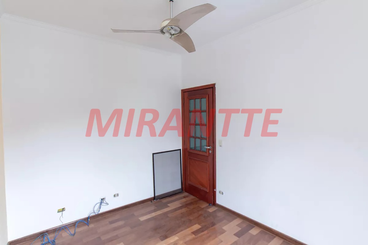 Sobrado de 239m² com 4 quartos em Vila Guilherme
