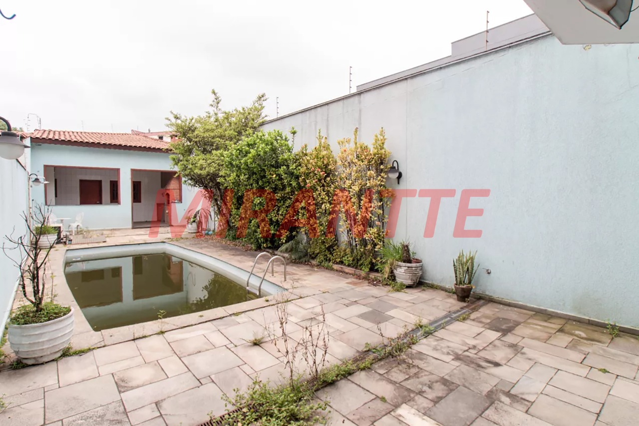 Sobrado de 239m² com 4 quartos em Vila Guilherme