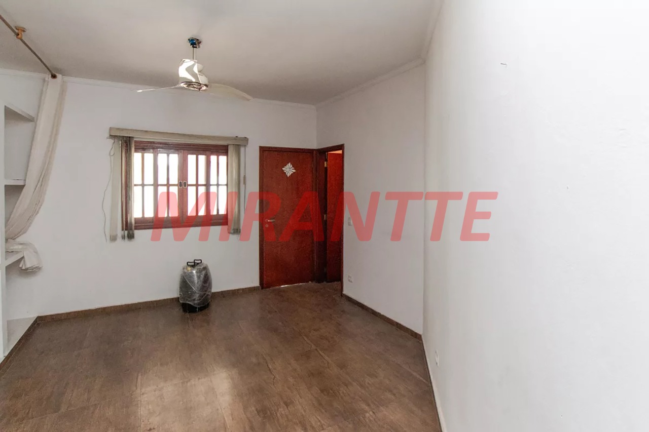 Sobrado de 239m² com 4 quartos em Vila Guilherme