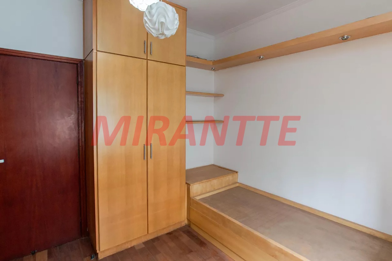 Sobrado de 239m² com 4 quartos em Vila Guilherme