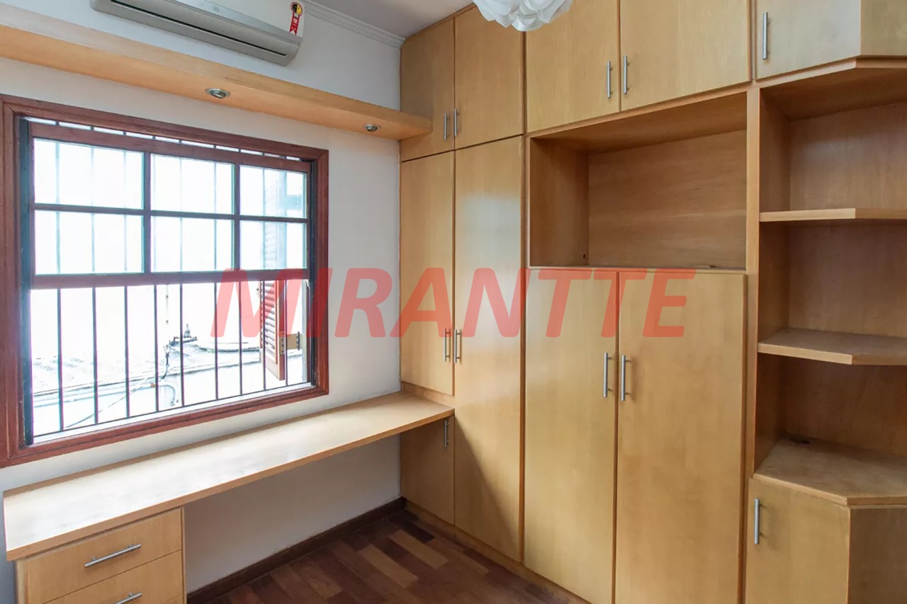 Sobrado de 239m² com 4 quartos em Vila Guilherme