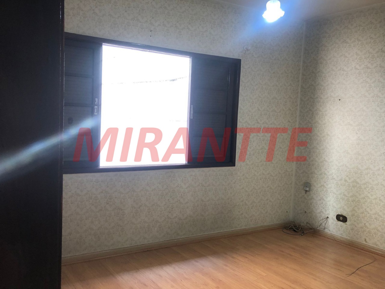 Sobrado de 209m² com 3 quartos em Santana