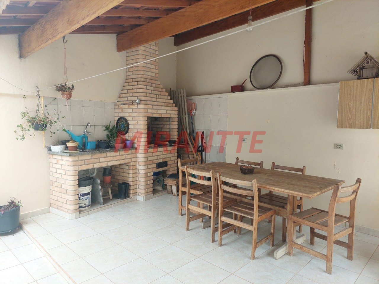 Casa terrea de 175m² com 4 quartos em Vila Conrado