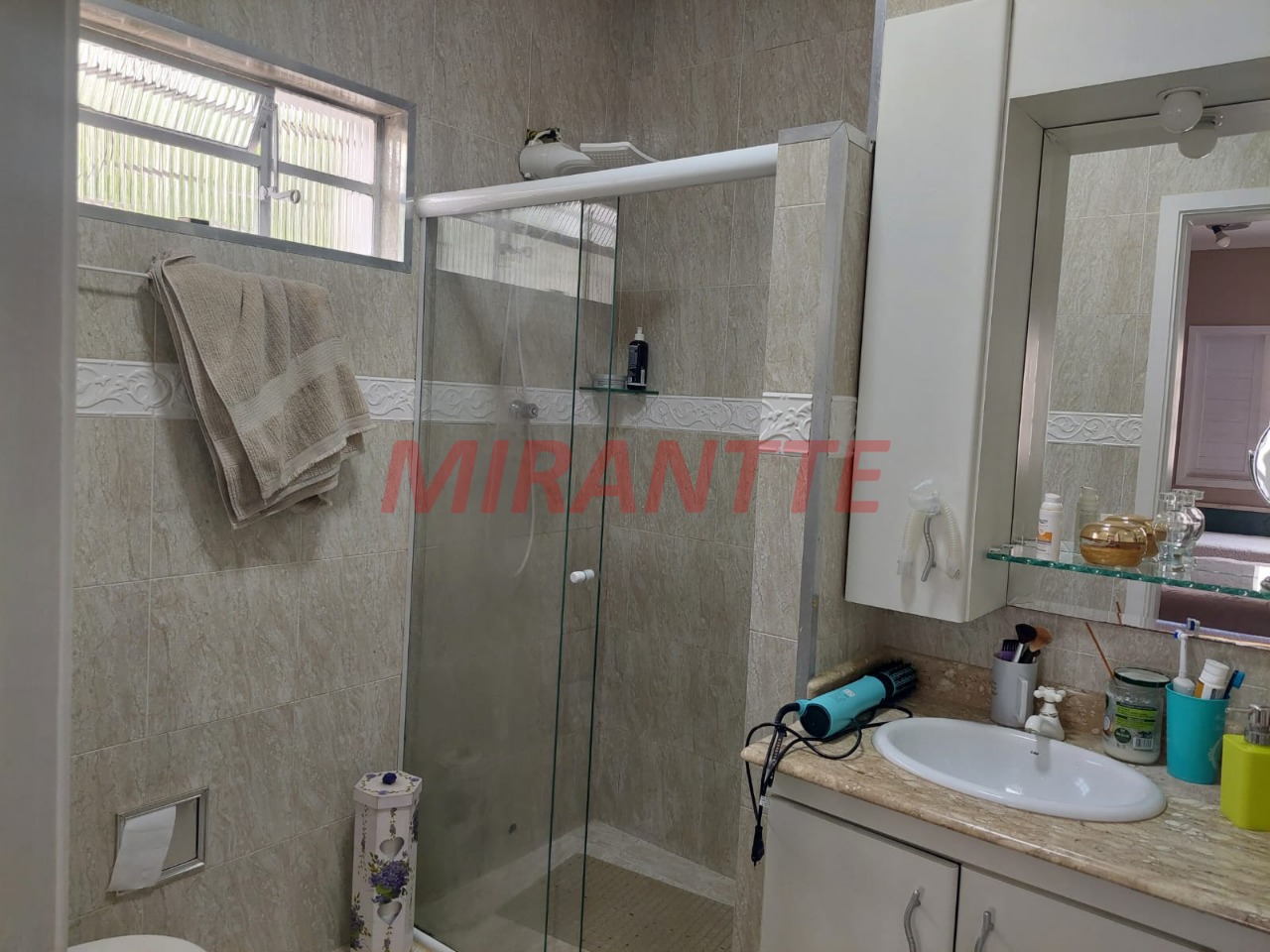Casa terrea de 175m² com 4 quartos em Vila Conrado