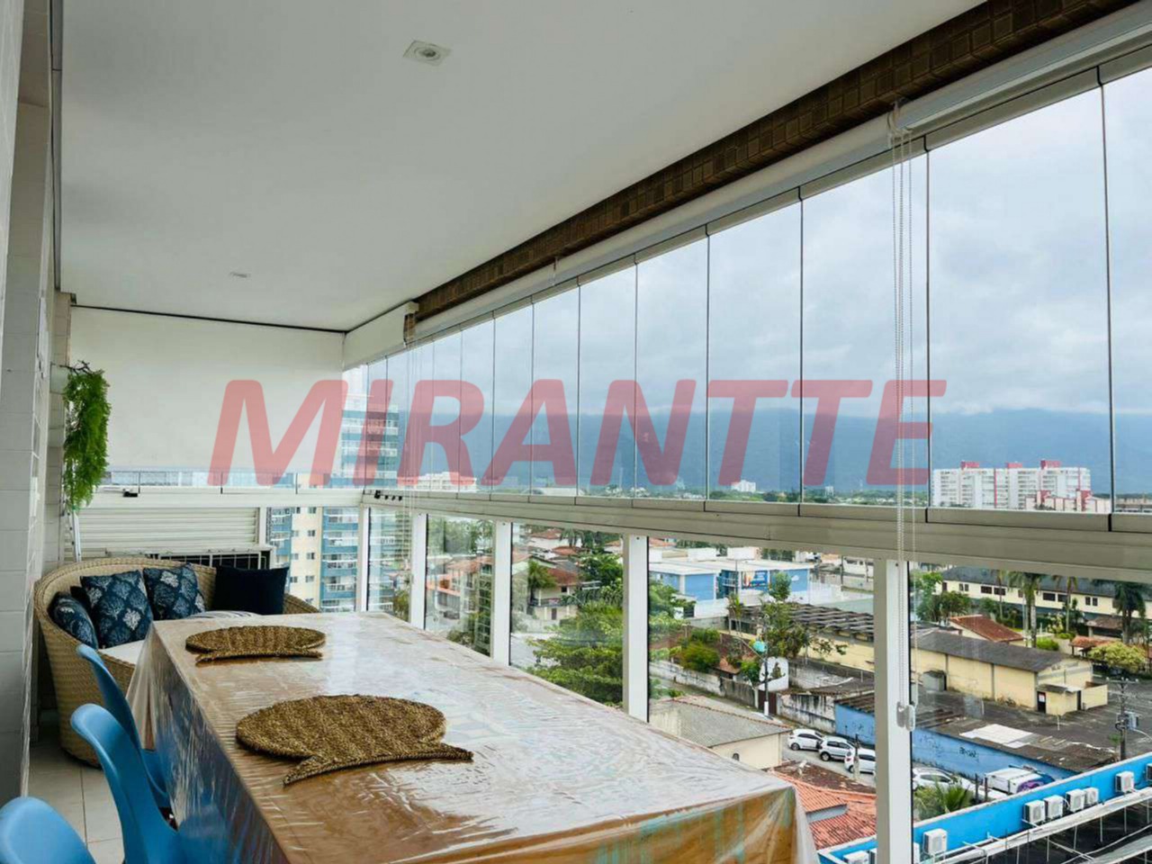Apartamento de 98m² com 3 quartos em Centro