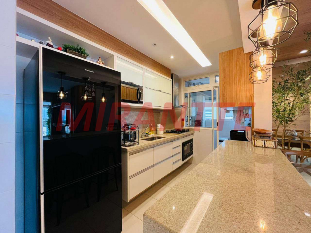 Apartamento de 98m² com 3 quartos em Centro