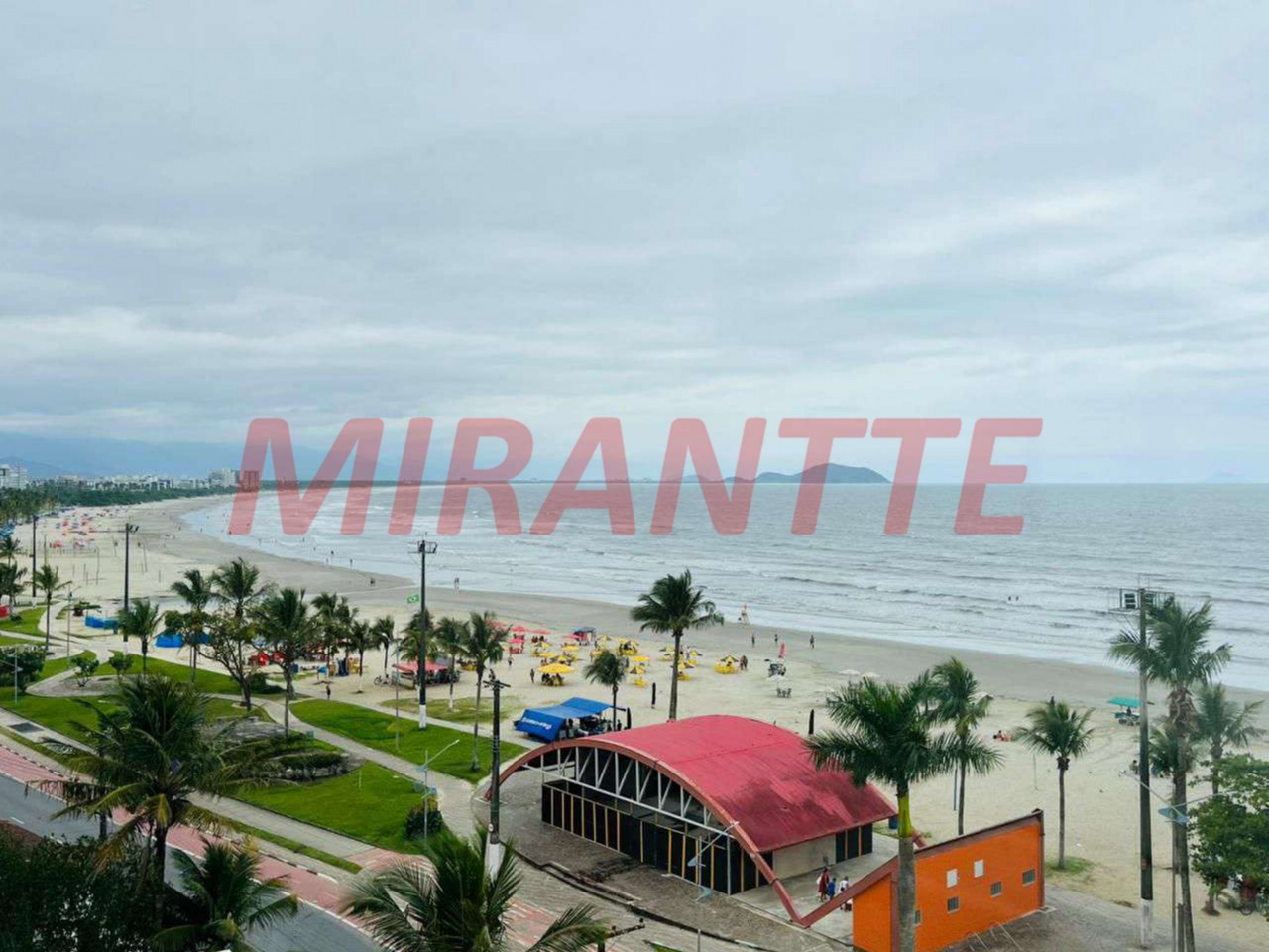 Apartamento de 98m² com 3 quartos em Centro
